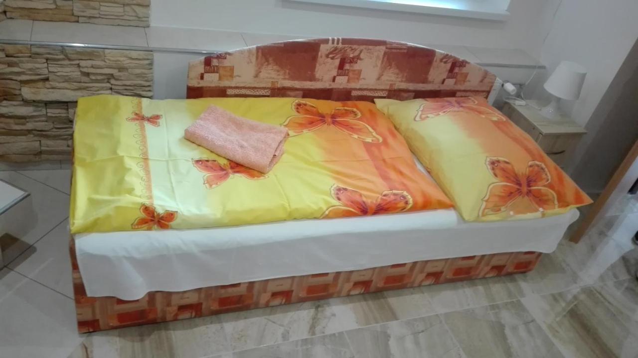 Ubytovanie V Sukromi Haragova Bojnice Esterno foto
