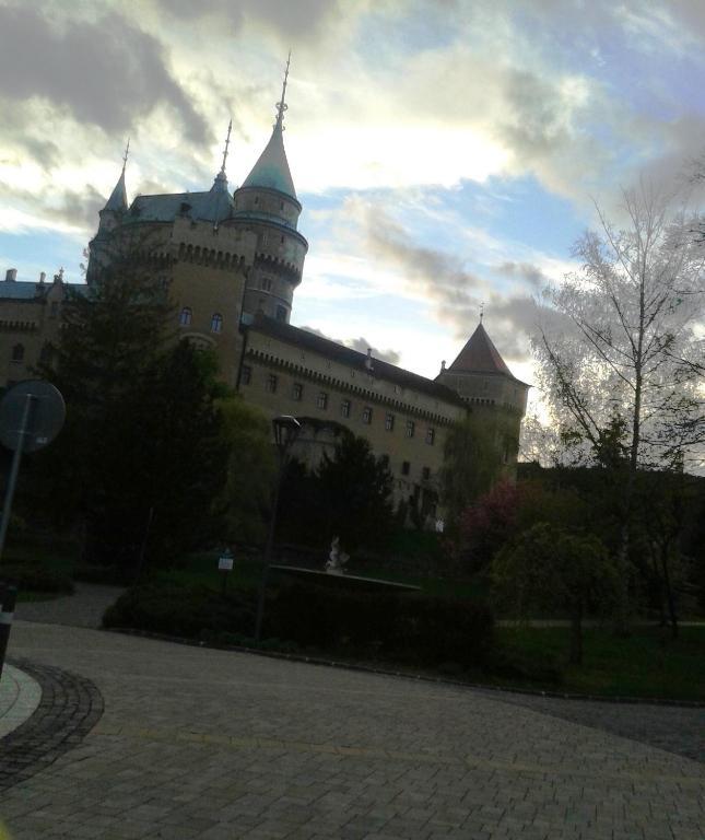 Ubytovanie V Sukromi Haragova Bojnice Esterno foto